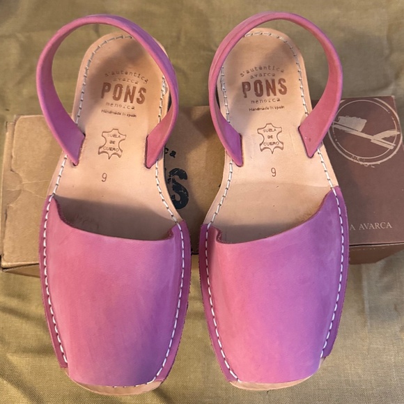 PONS Avarcas Classic Sandals - Picture 1 of 14